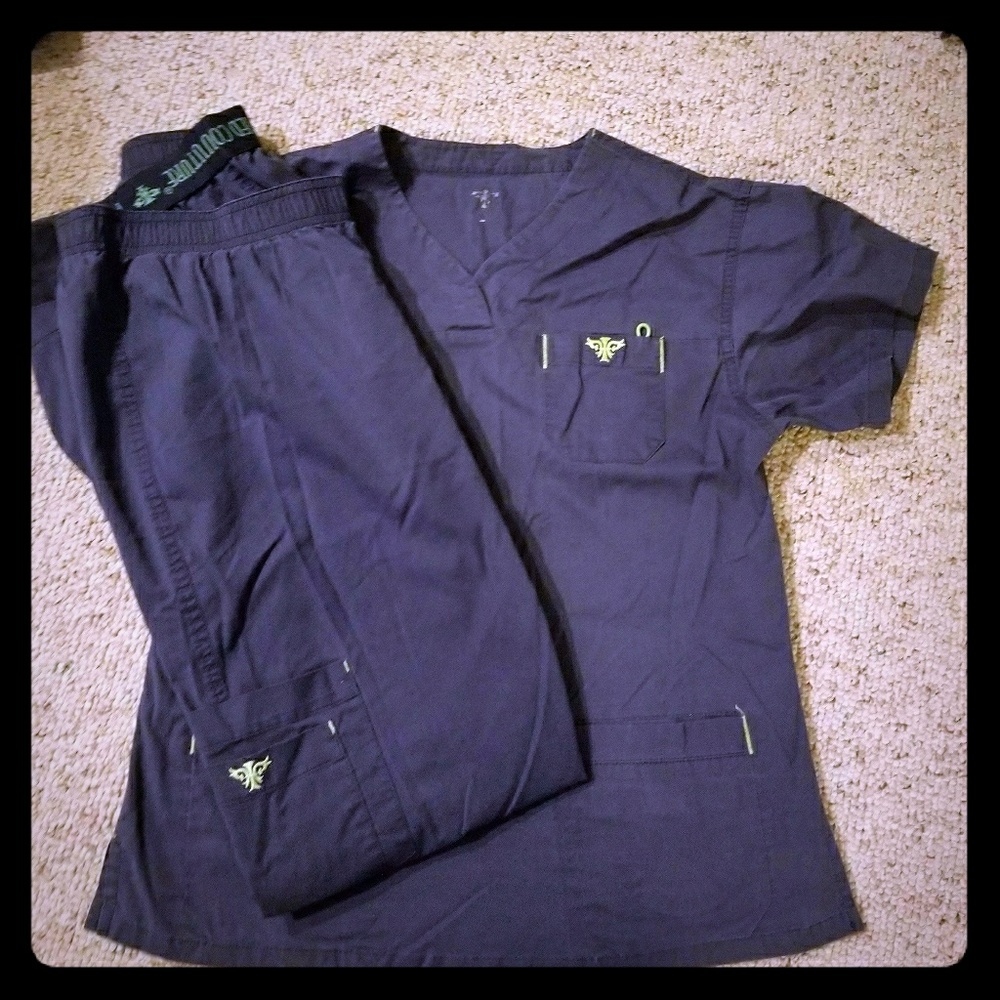 Med Couture Scrub Set